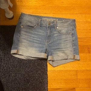 american eagle light blue shorts